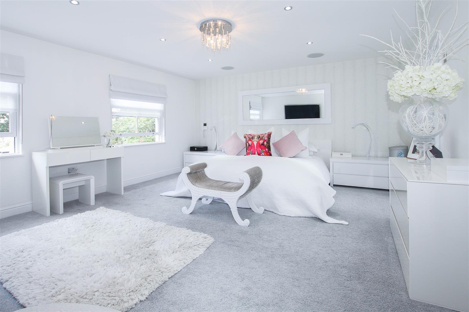 ** SIGNATURE HOME ** Kelvedon Road, Little Braxted, Witham Keith Ashton